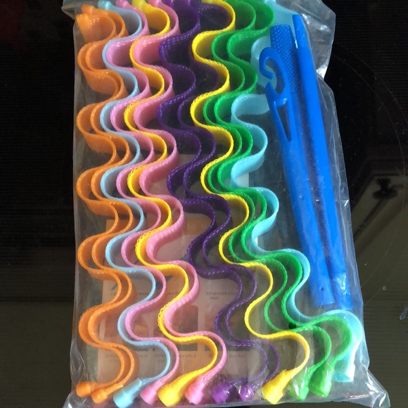 NIP heat less hair curler set - Picture 3 of 3